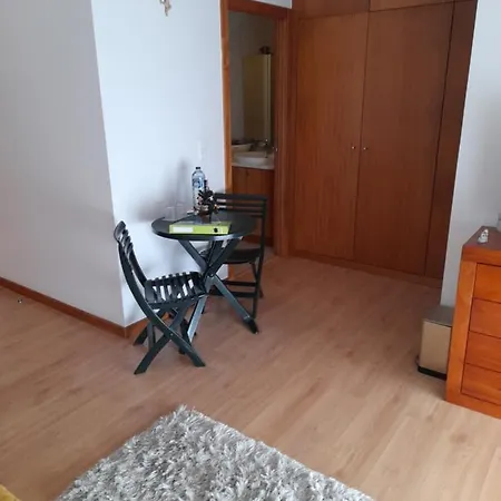 Azoresaccommodation Habitación en casa particular *