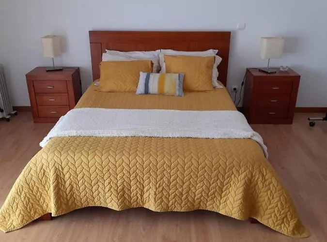 Azoresaccommodation Homestay *